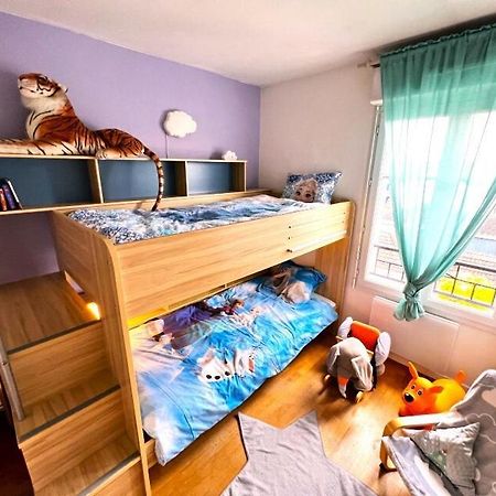 Appartement Familial Pour 6 Adultes Et 5 Enfants A 10 Min De Disney Bailly-Romainvilliers Exterior photo
