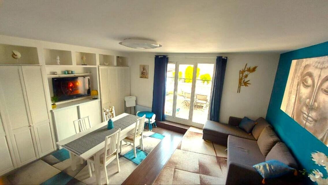 Appartement Familial Pour 6 Adultes Et 5 Enfants A 10 Min De Disney Bailly-Romainvilliers Exterior photo